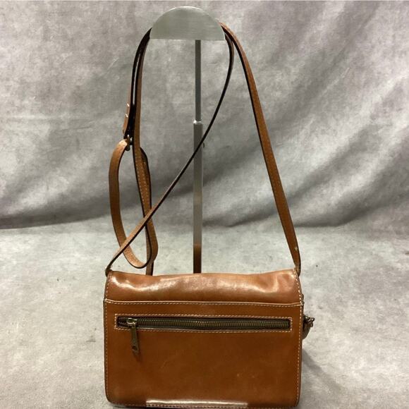 Patricia Nash - Picture 7 of 8